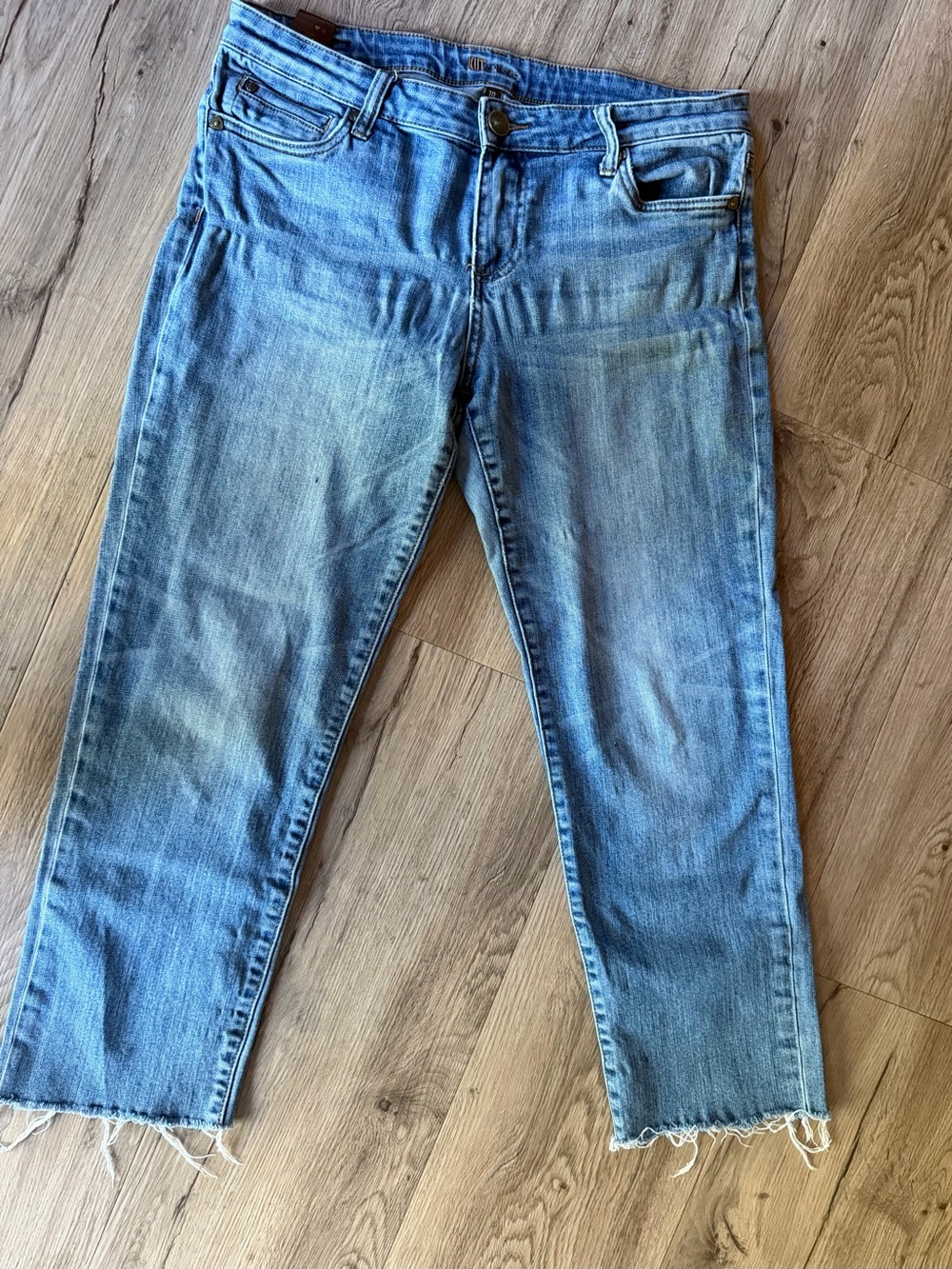 Kut from the Kloth Light Blue Cropped Straight Jeans